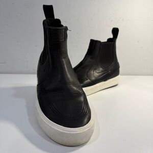 Nike SB Zoom Stefan Janoski Mid Rise Men’s 6 Women’s 7.5 Black Leather Boots